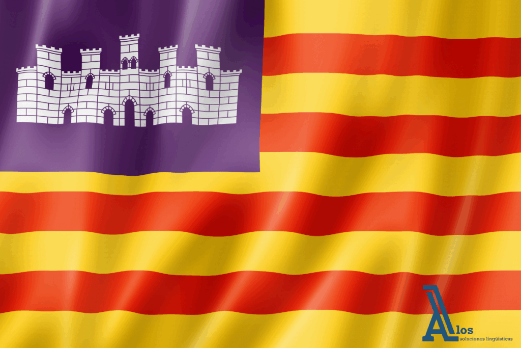 Bandera de las Islas Baleares, símbolo de identidad cultural y autonomía. Bandera oficial de las Islas Baleares ondeando al viento, con el castillo morado y franjas amarillas y rojas.