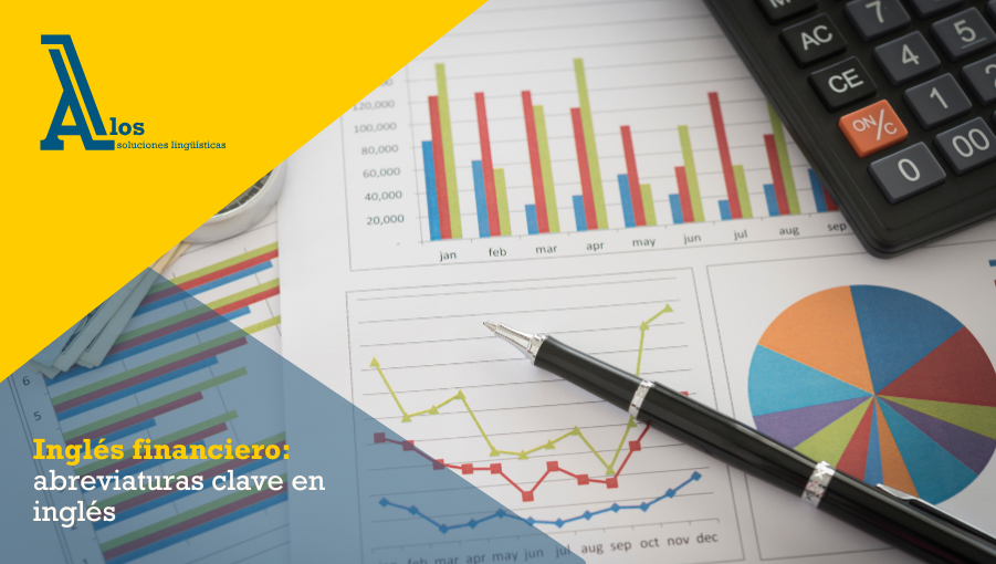 Documentos impresos con gráficos y cifras financieras en inglés sobre una mesa de trabajo.