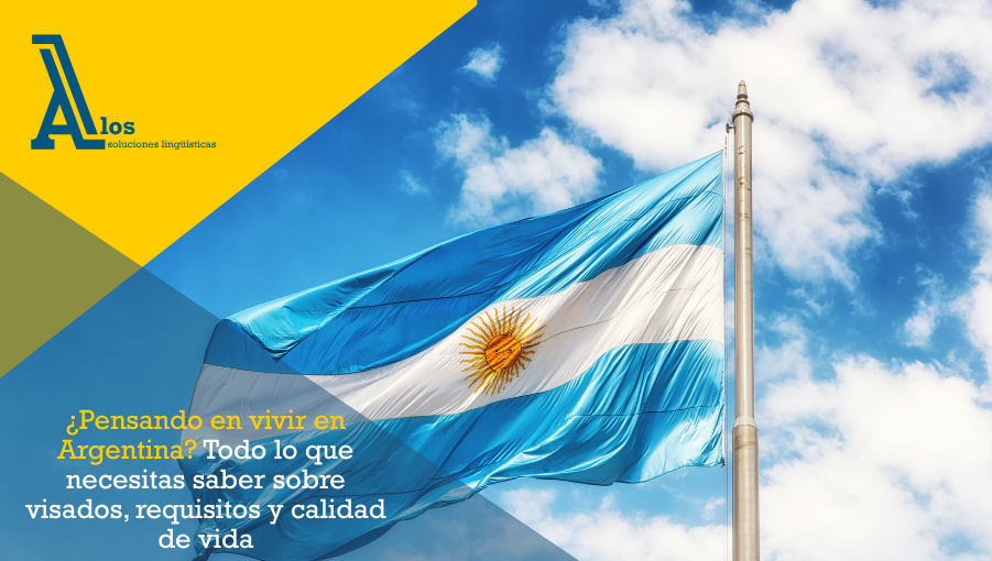 Bandera de Argentina ondeando con cielo azul y nubes blancas de fondo