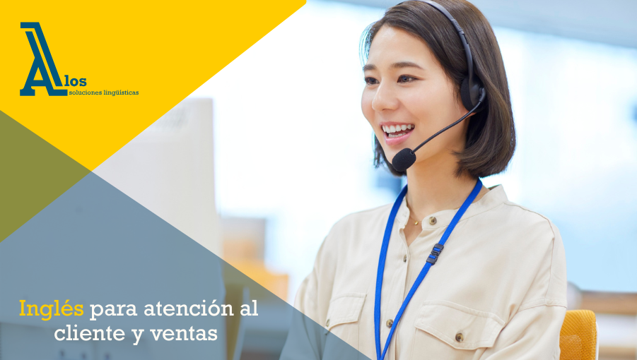 Mujer joven atendiendo clientes con auriculares, representando inglés para atención al cliente y ventas en un entorno profesional.