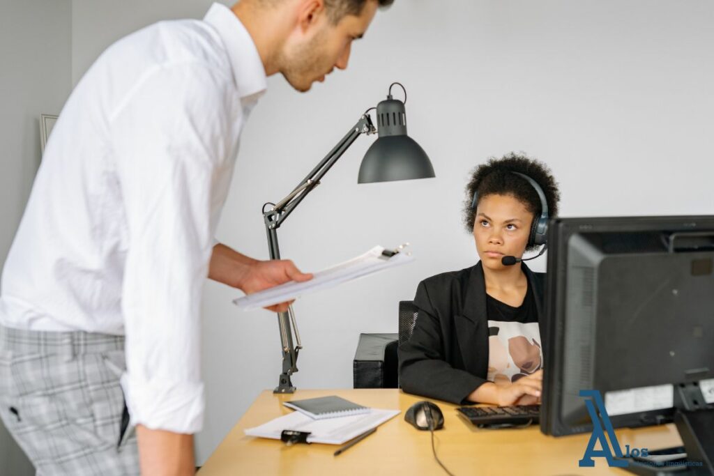 defenderte en inglés en el trabajo