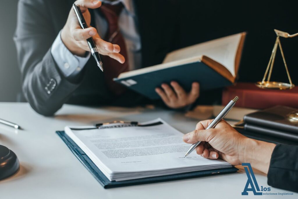 errores en comunicaciones legales multilingues responsabil